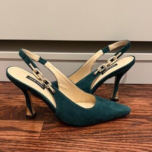 Nine West Teal Slingback Heels with Gold Accents